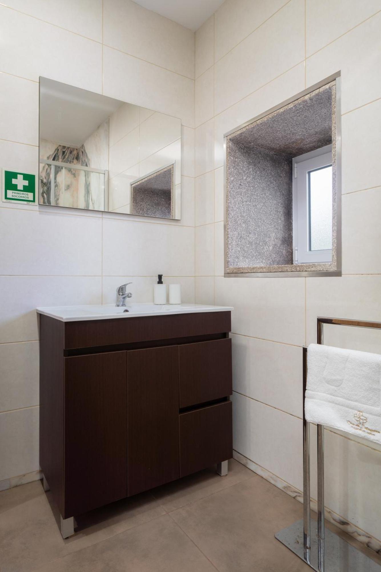 Casa Da Petisqueira 61 - Paredes-Oporto Rebordosa Bagian luar foto